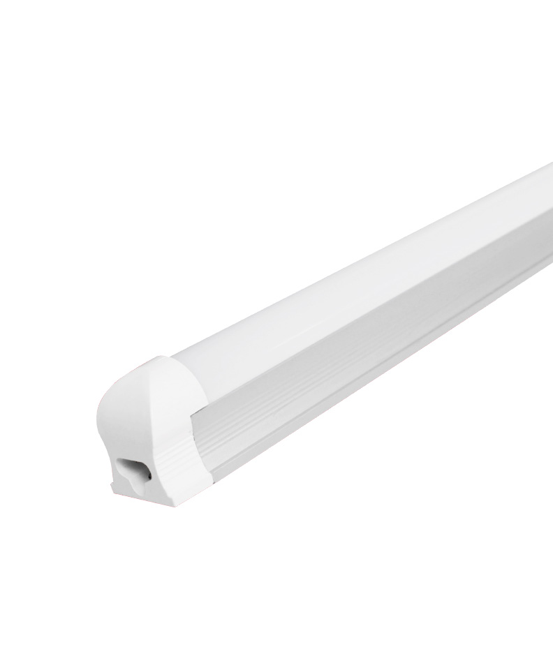T8 Integrated LED Fixture