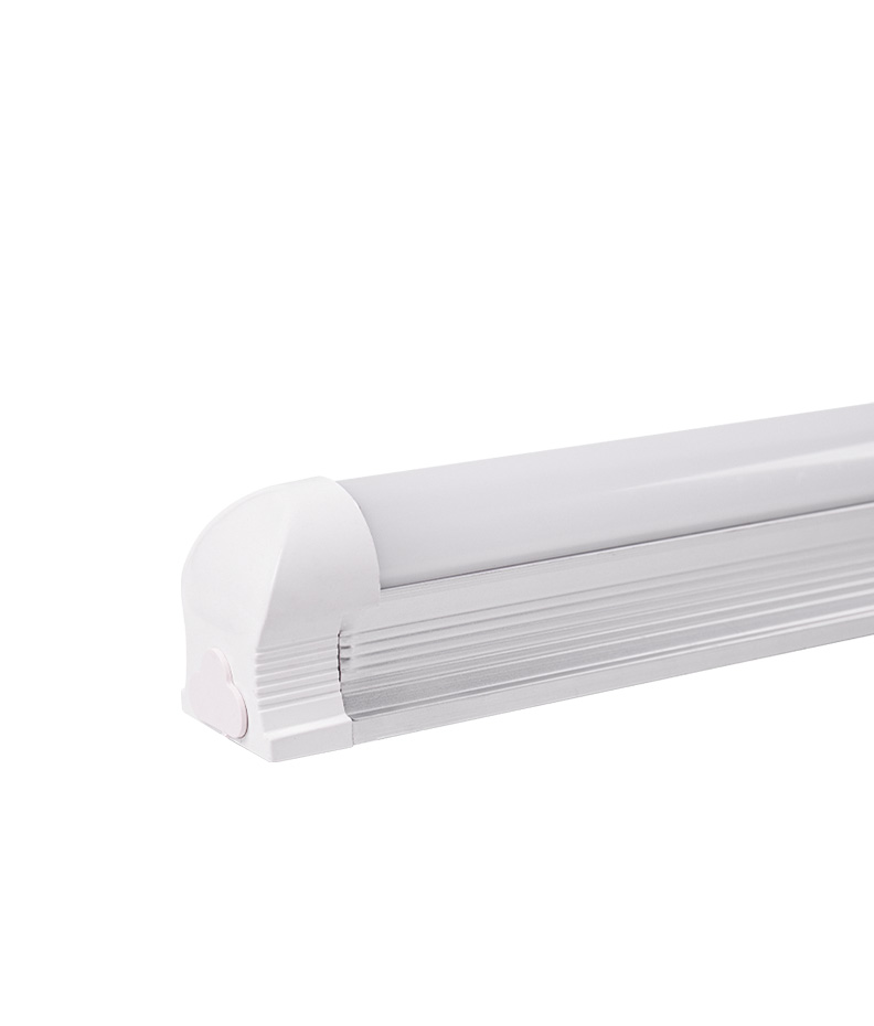 T8 Integrated LED Fixture
