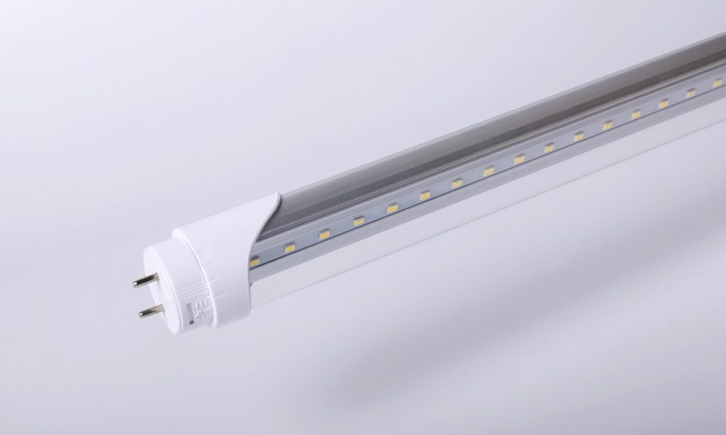 New Lights T8 aluminium and polycarbonate LED tube with visible LED board