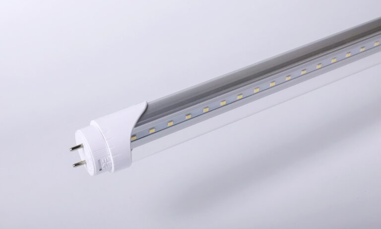 New Lights T8 aluminium and polycarbonate LED tube with visible LED board